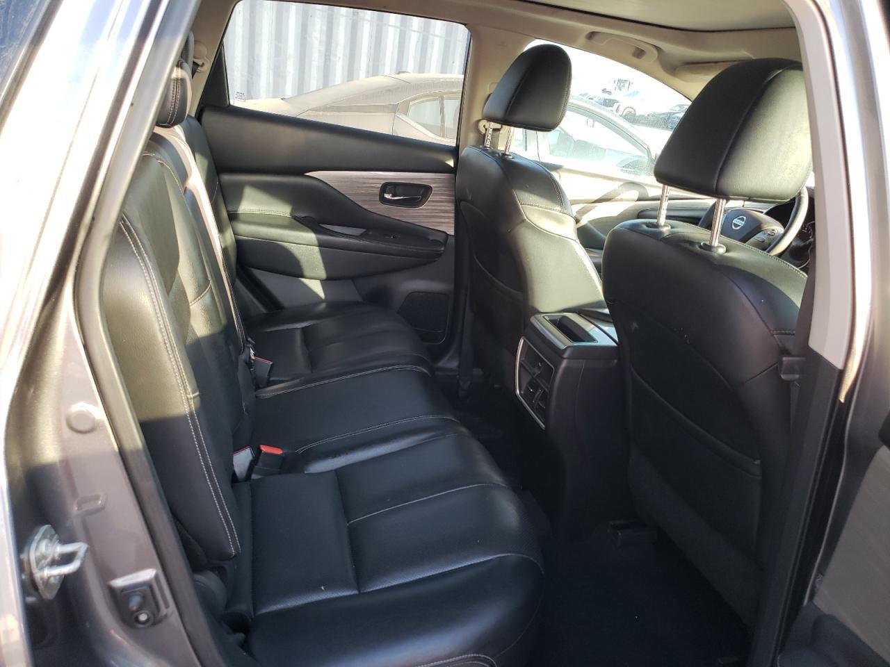 2017 NISSAN MURANO