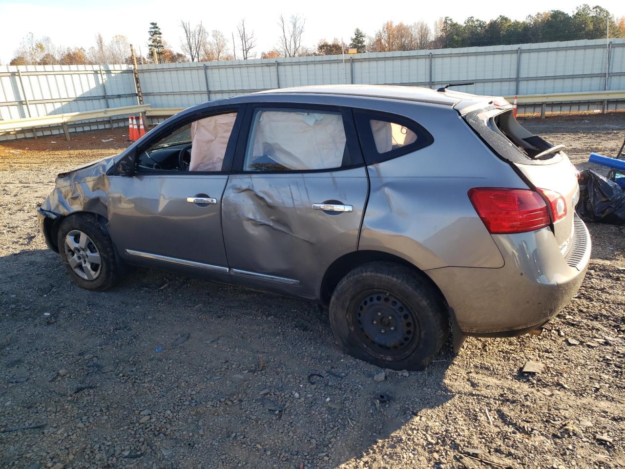 2014 NISSAN ROGUE