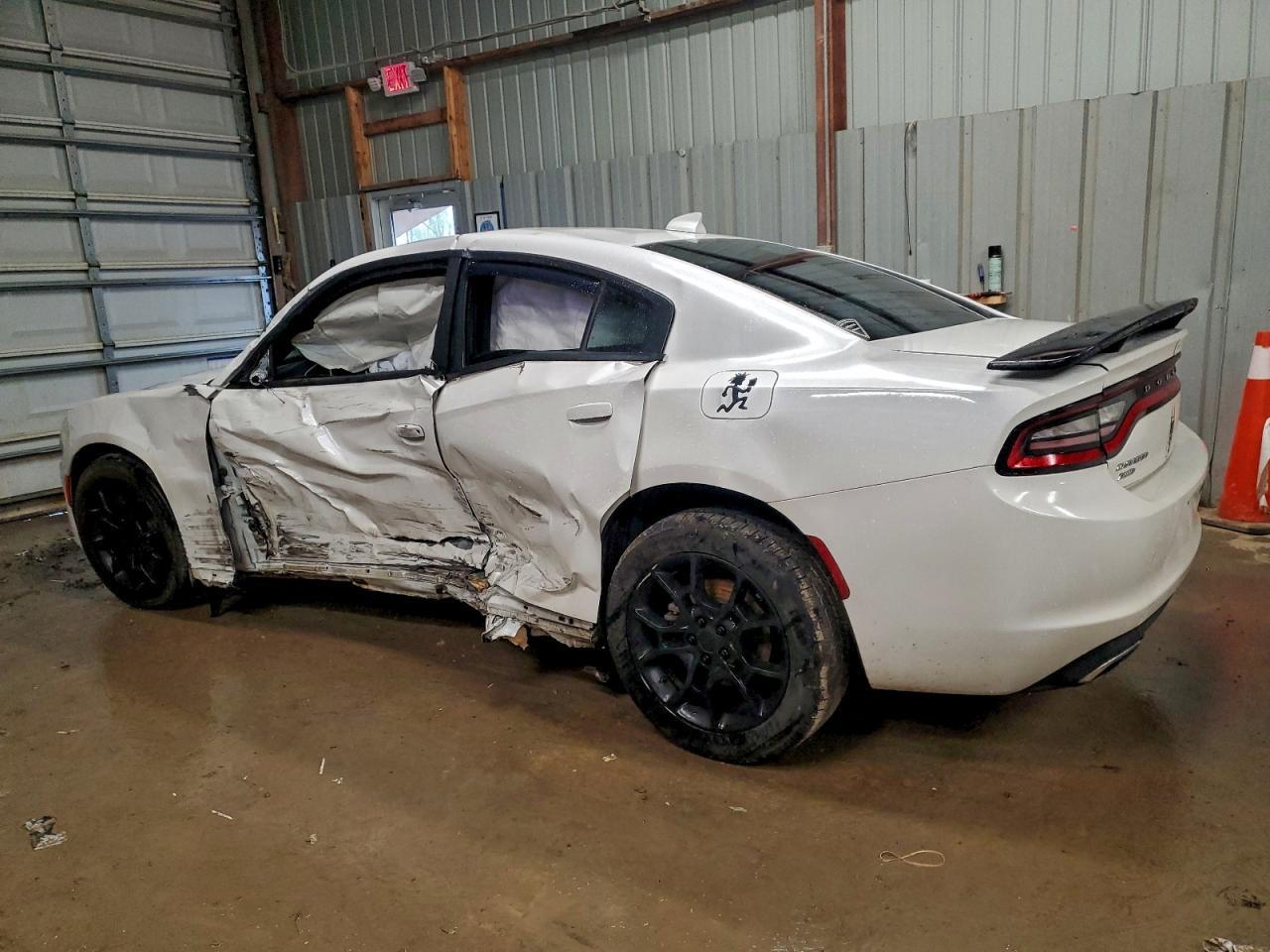 2015 DODGE CHARGER