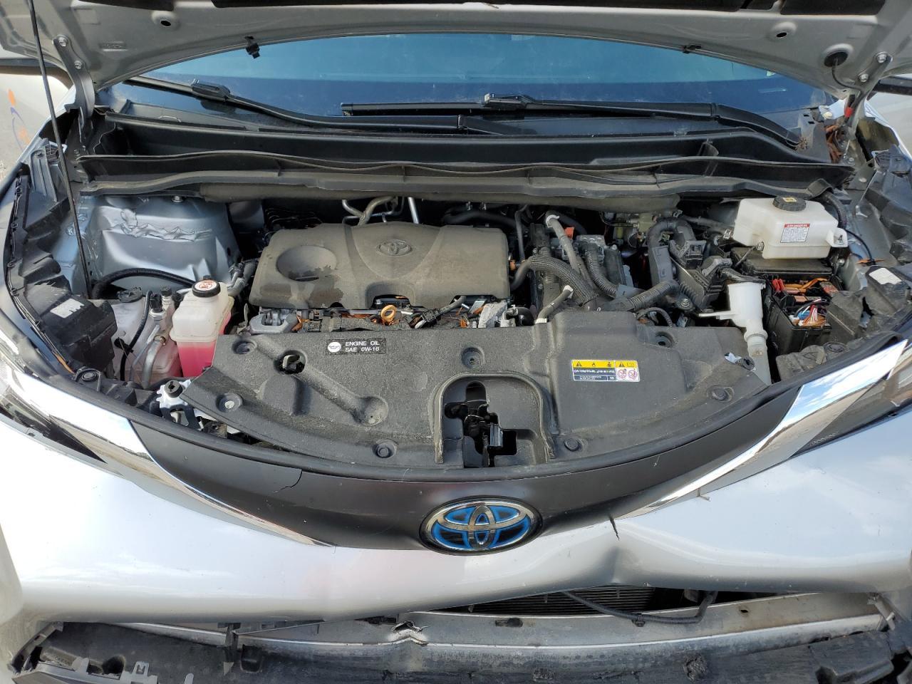 2021 TOYOTA SIENNA