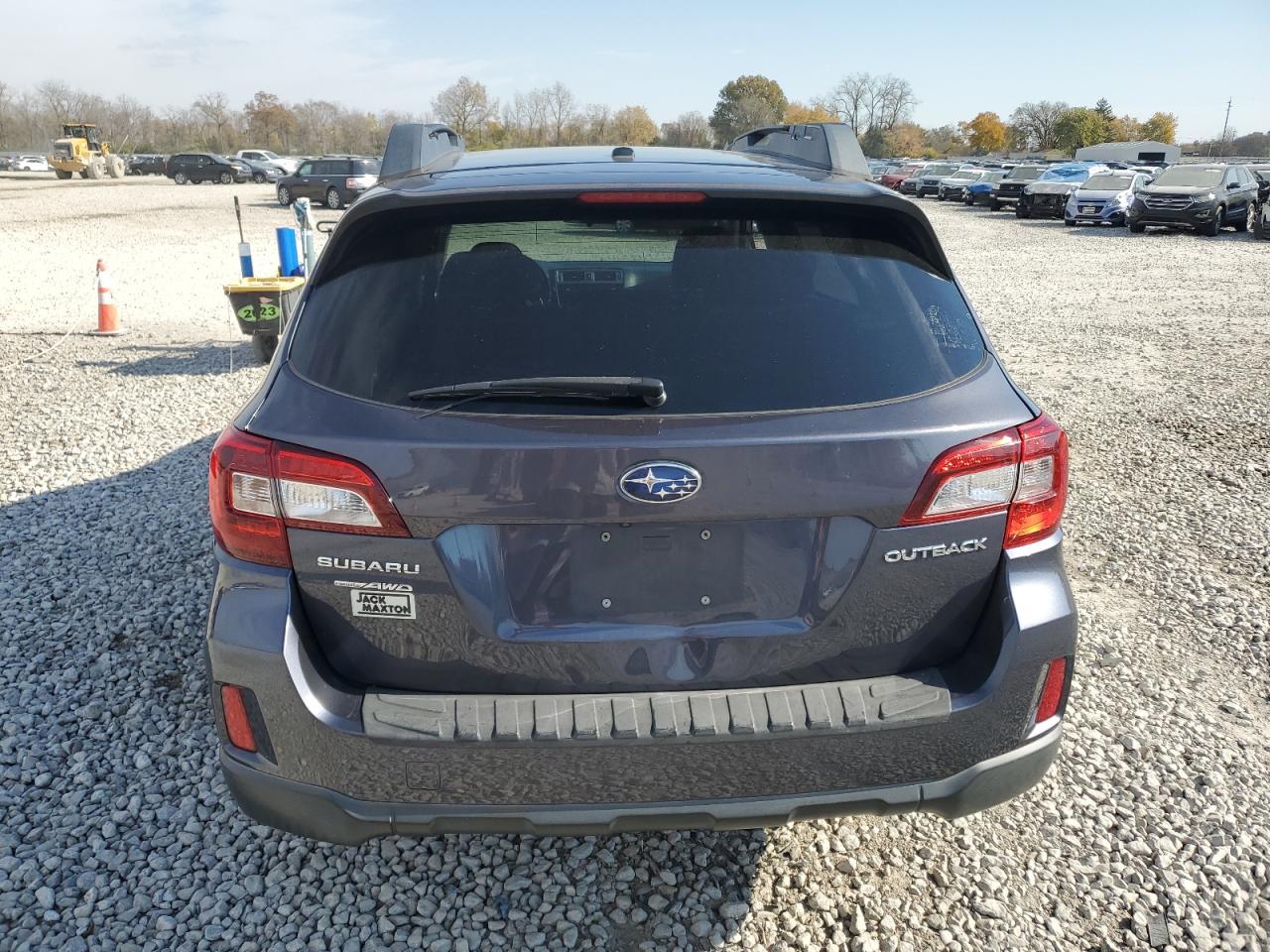 2015 SUBARU Outback