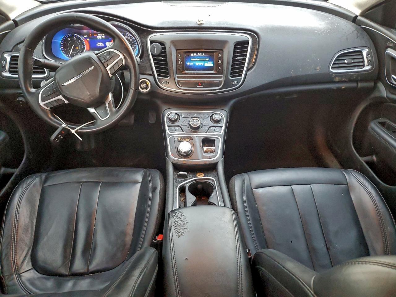 2015 CHRYSLER 200
