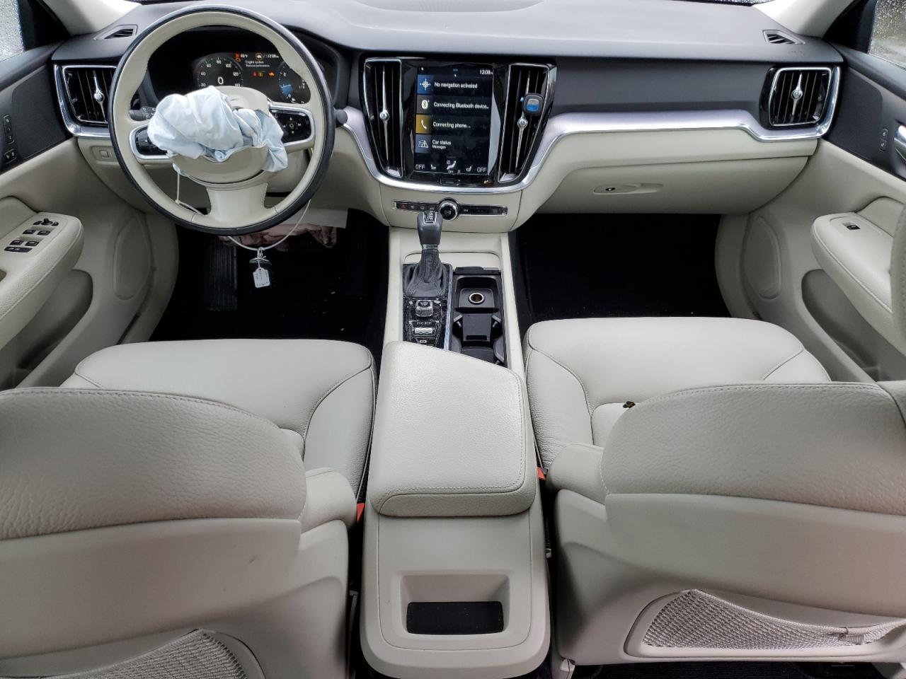 2020 VOLVO S60