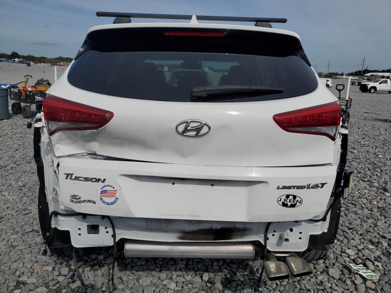 2016 HYUNDAI TUCSON