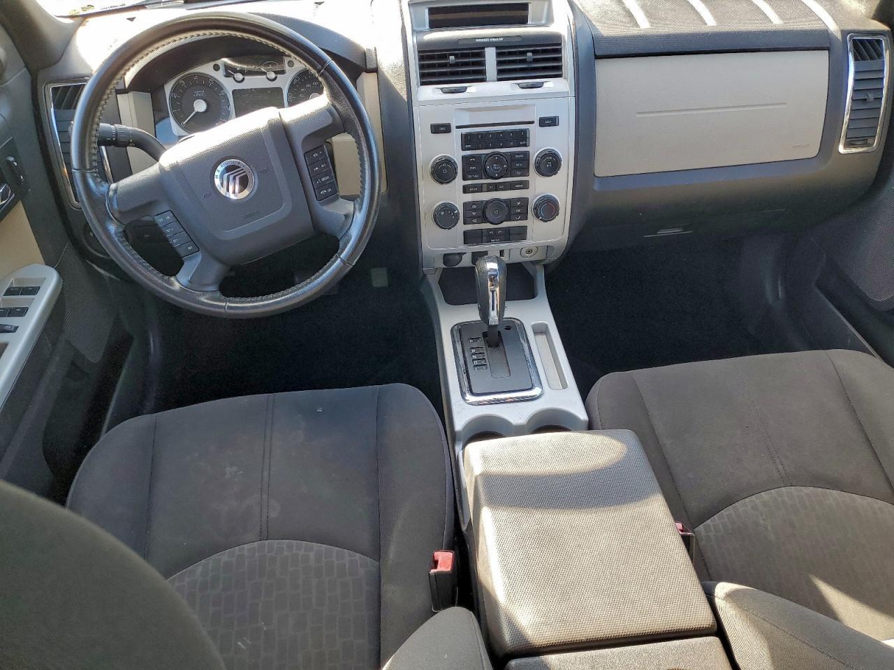 2011 MERCURY Mariner