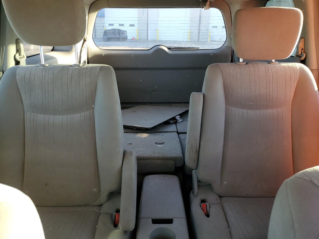 2012 NISSAN Quest