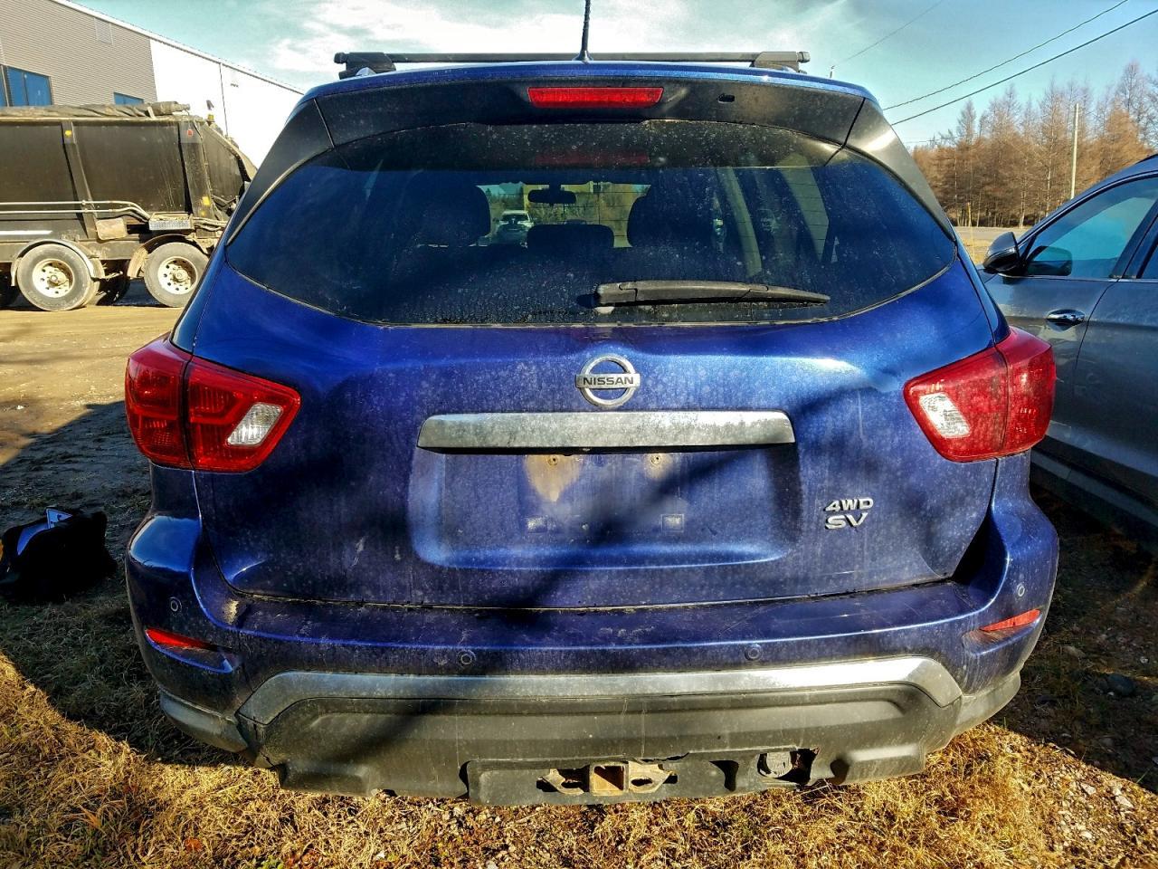 2017 NISSAN PATHFINDER