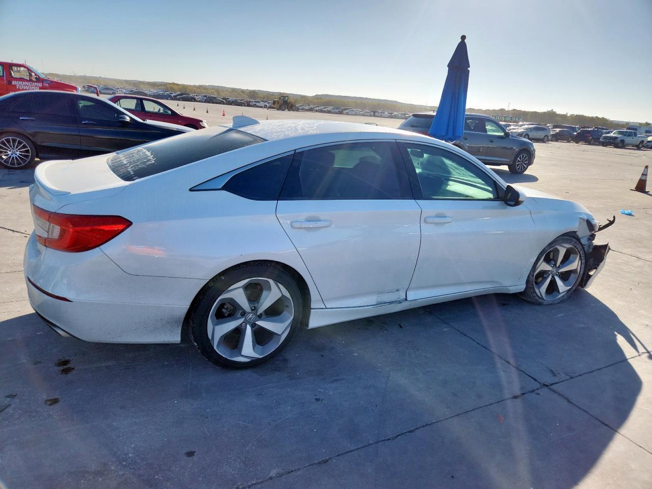 2018 HONDA ACCORD