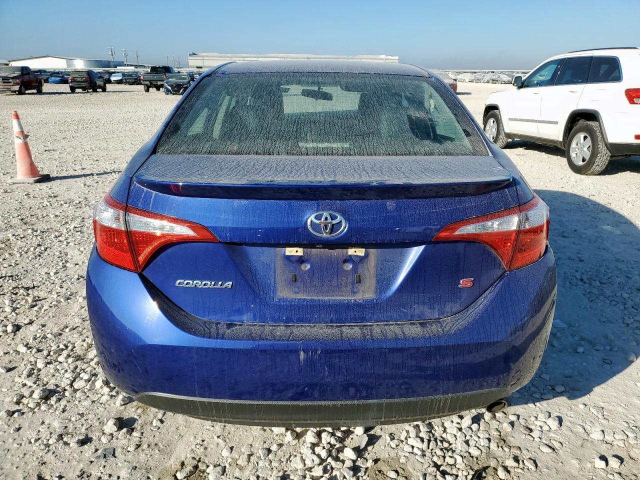 2015 TOYOTA COROLLA