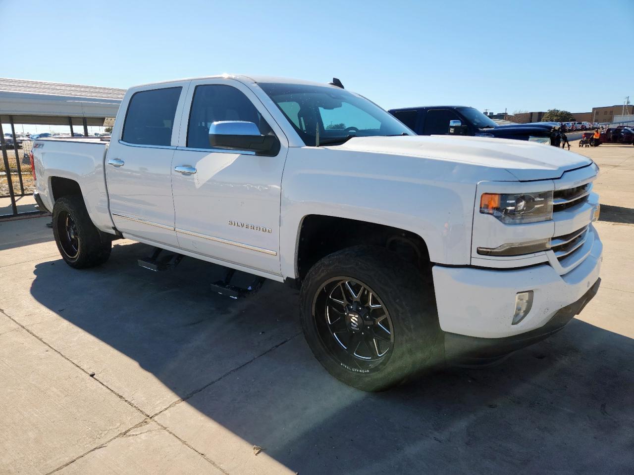 2017 CHEVROLET Silverado