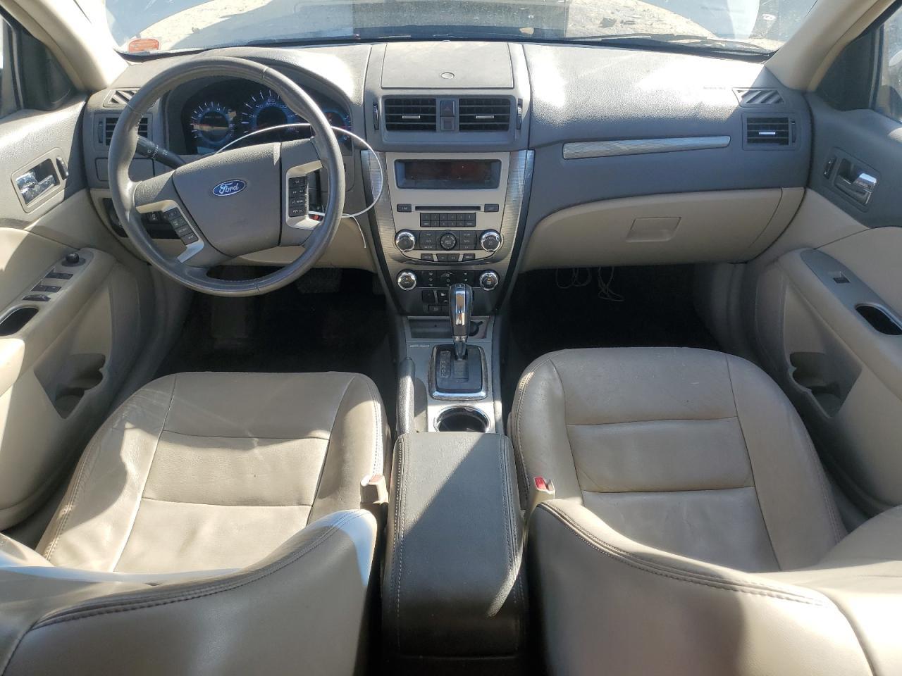 2011 FORD FUSION