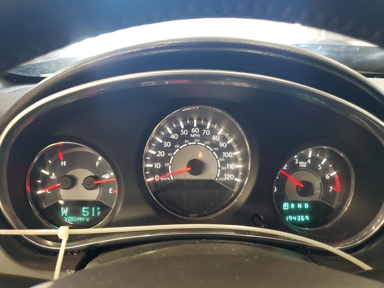 2013 CHRYSLER 200