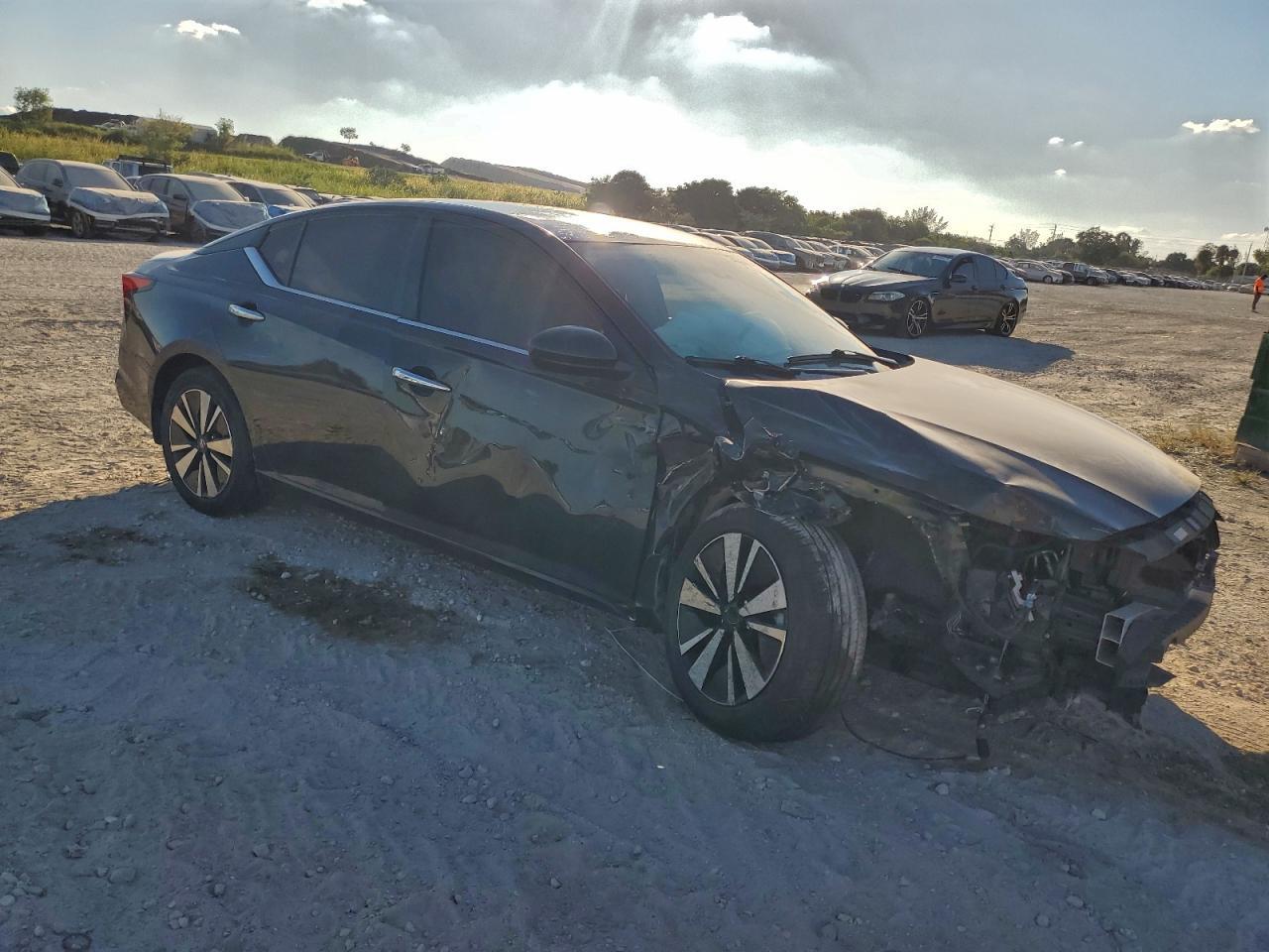 2021 NISSAN ALTIMA