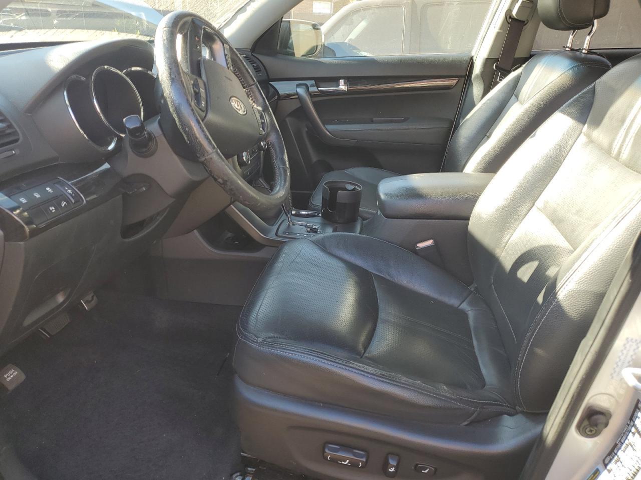 2011 KIA SORENTO