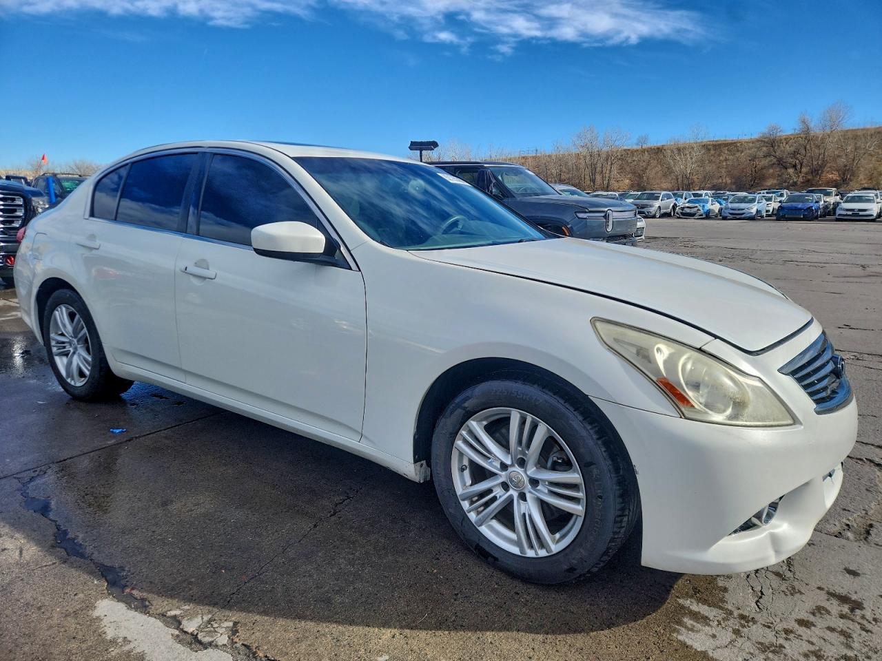 2012 INFINITI G37