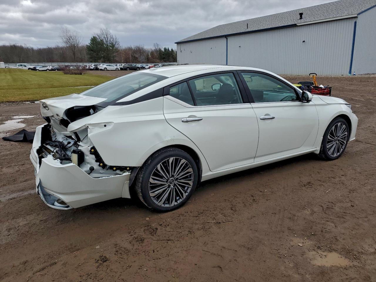 2023 NISSAN ALTIMA
