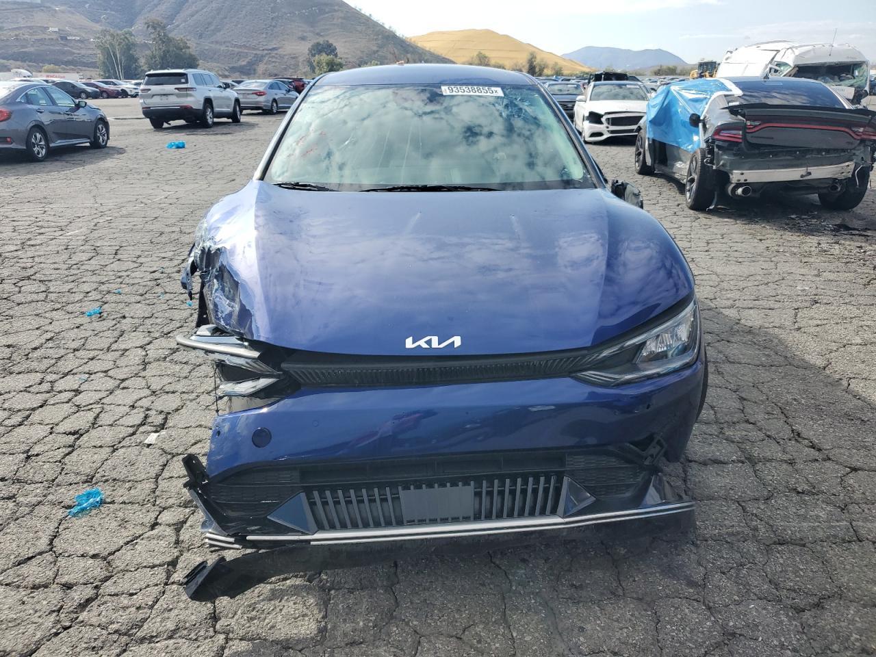 2024 KIA EV6