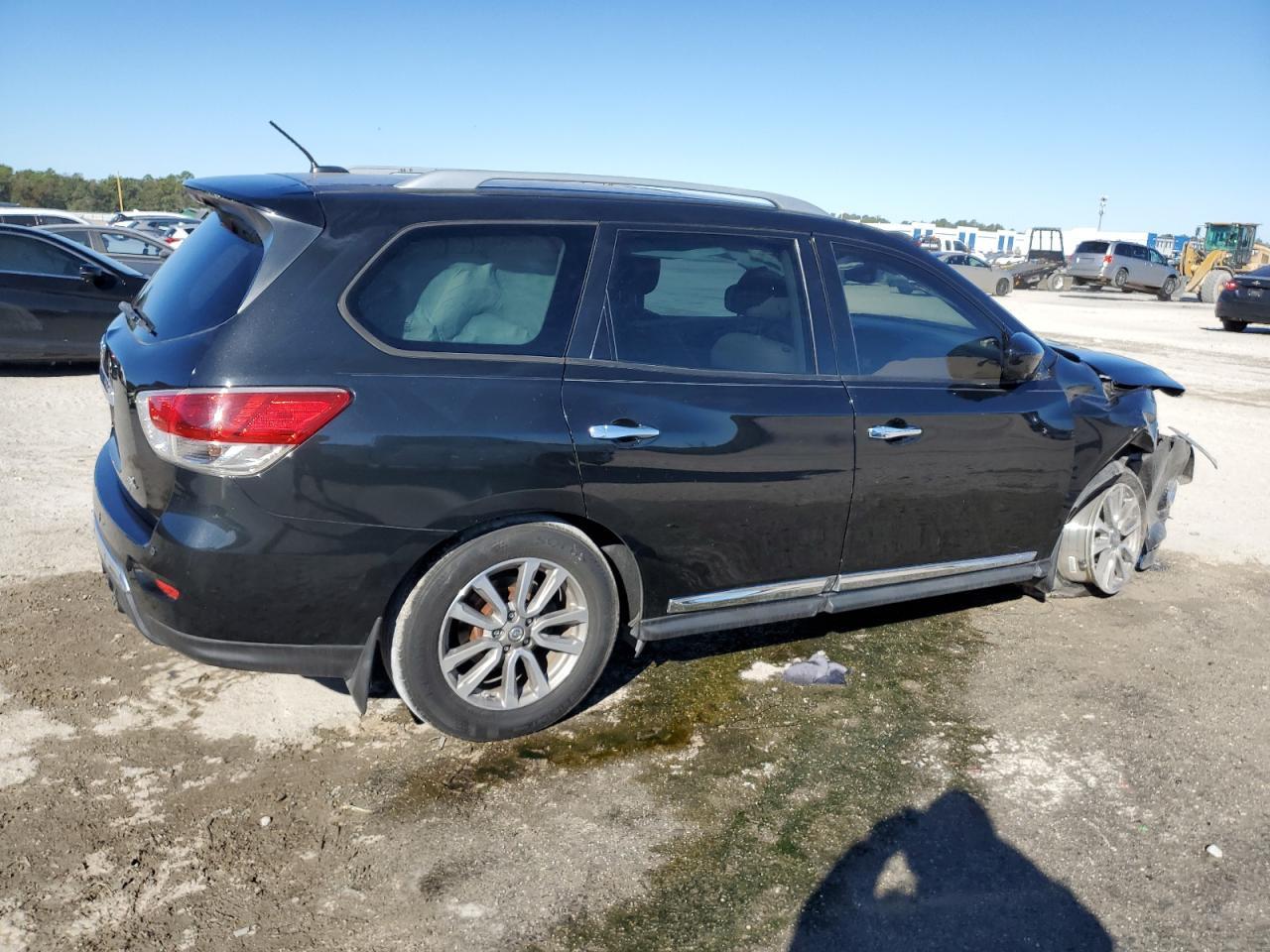 2015 NISSAN PATHFINDER