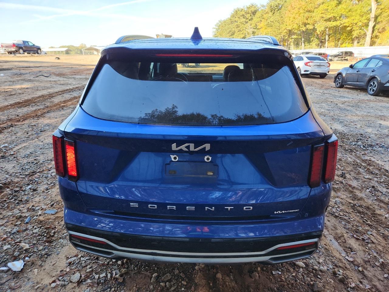 2022 KIA SORENTO