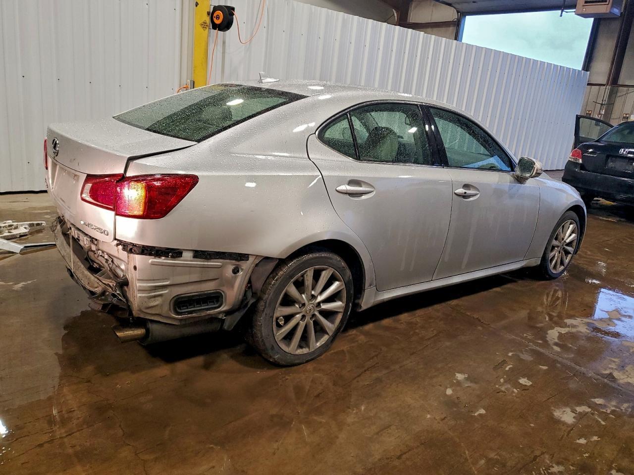 2010 LEXUS IS 250