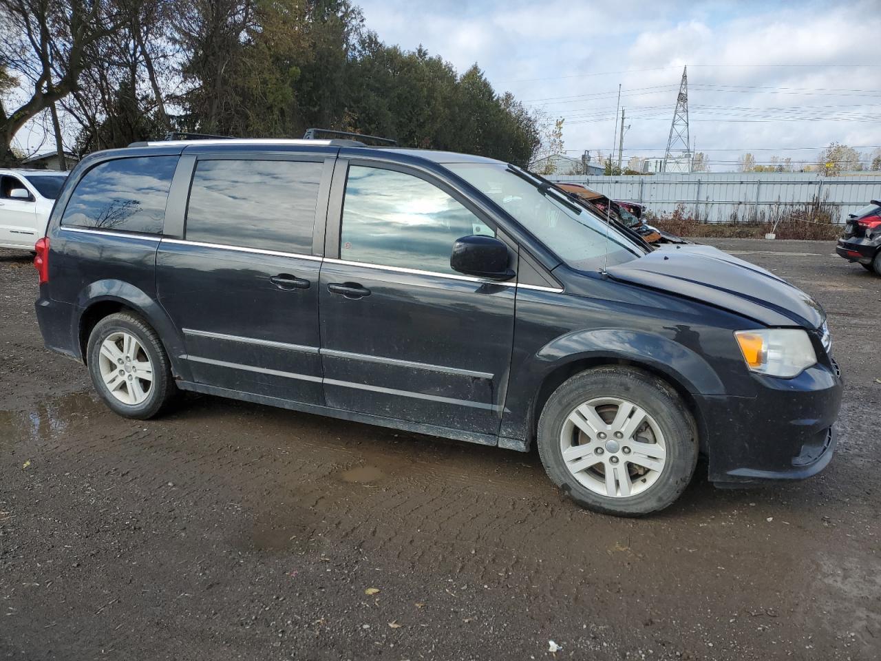 2013 DODGE GRAND CARAVAN
