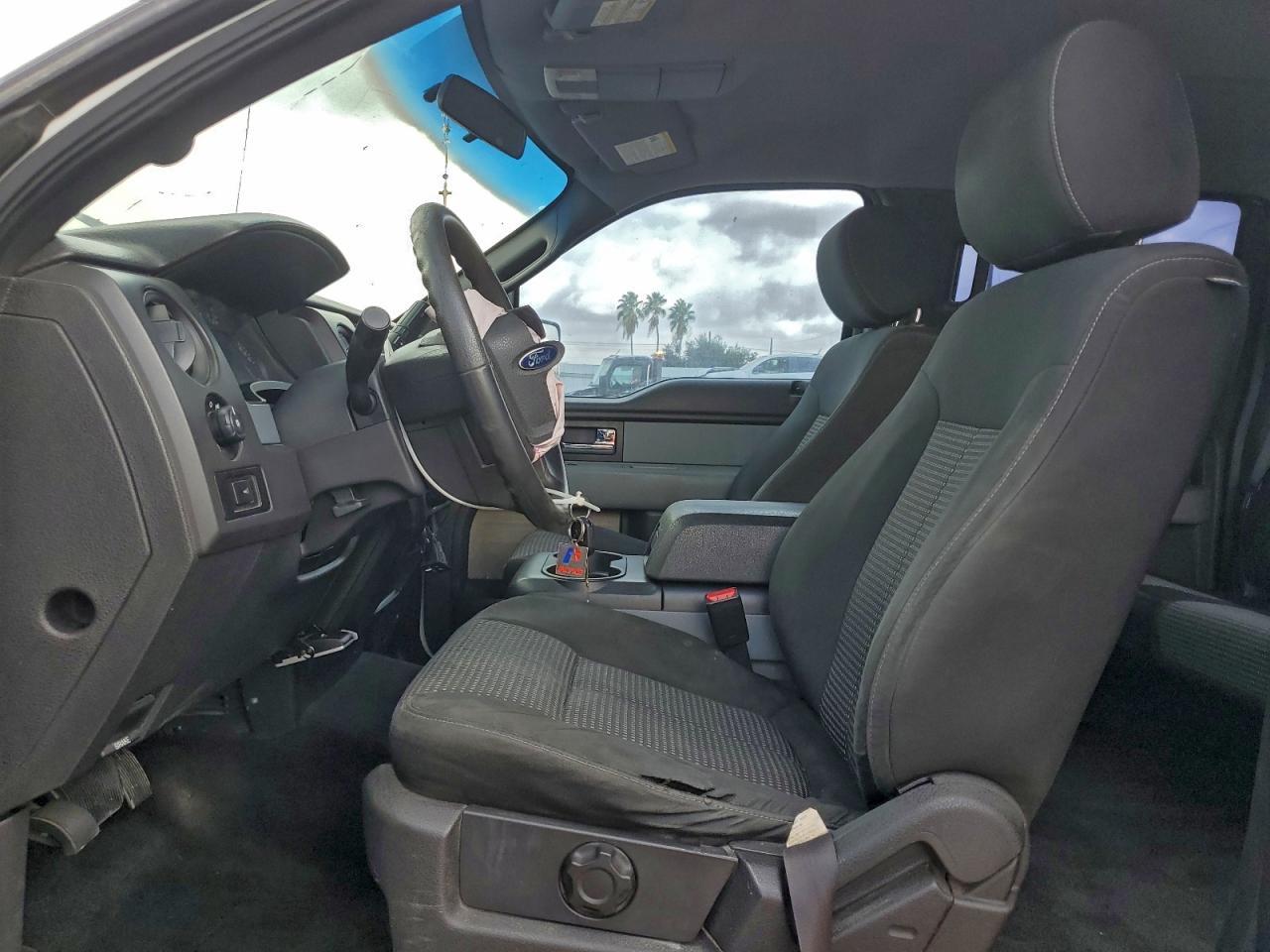 2014 FORD F-150