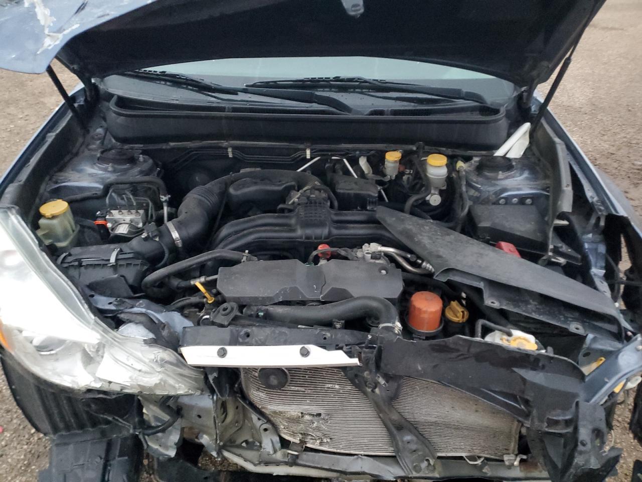 2013 SUBARU Outback
