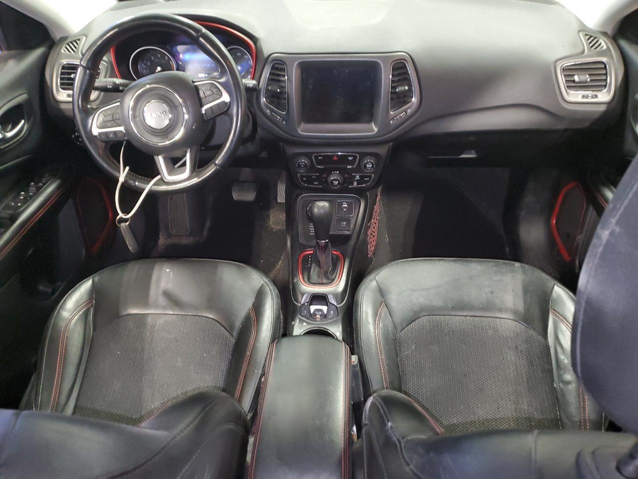 2020 JEEP Compass