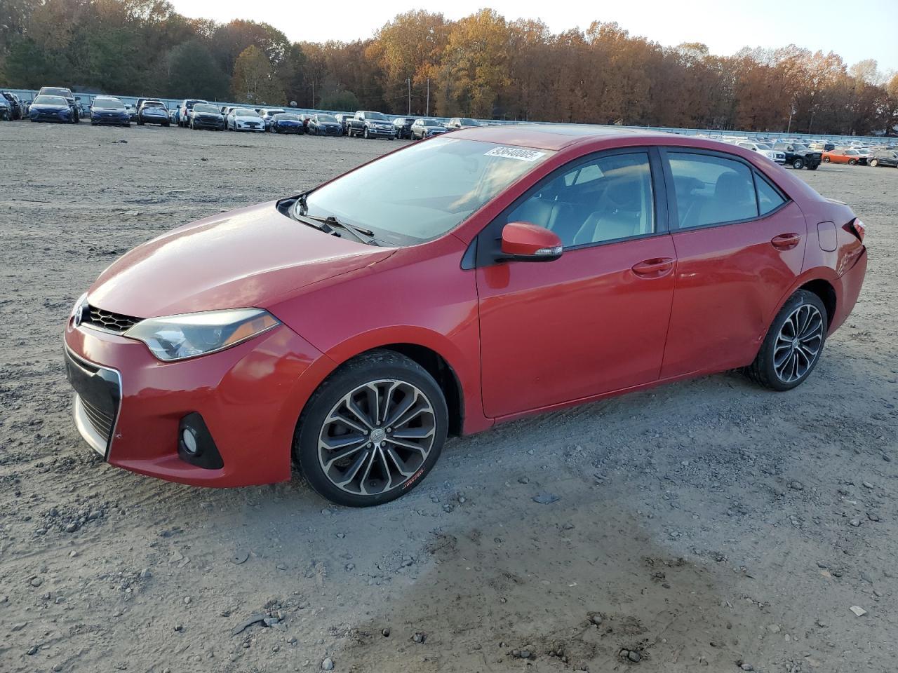 2015 TOYOTA COROLLA