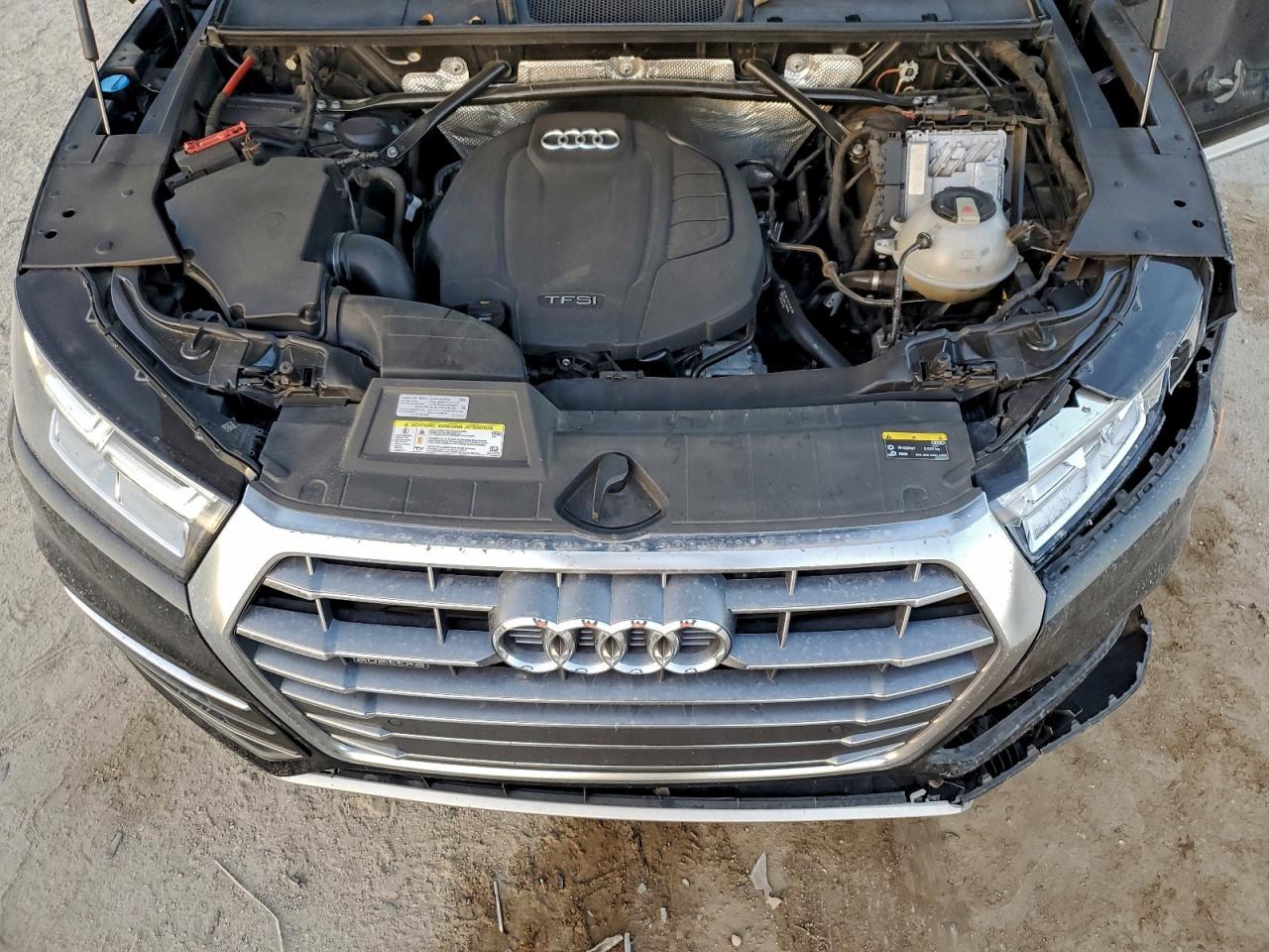 2020 AUDI Q5