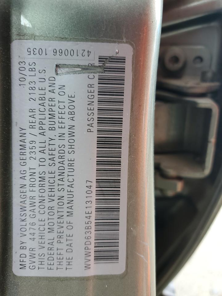 2004 VOLKSWAGEN Passat