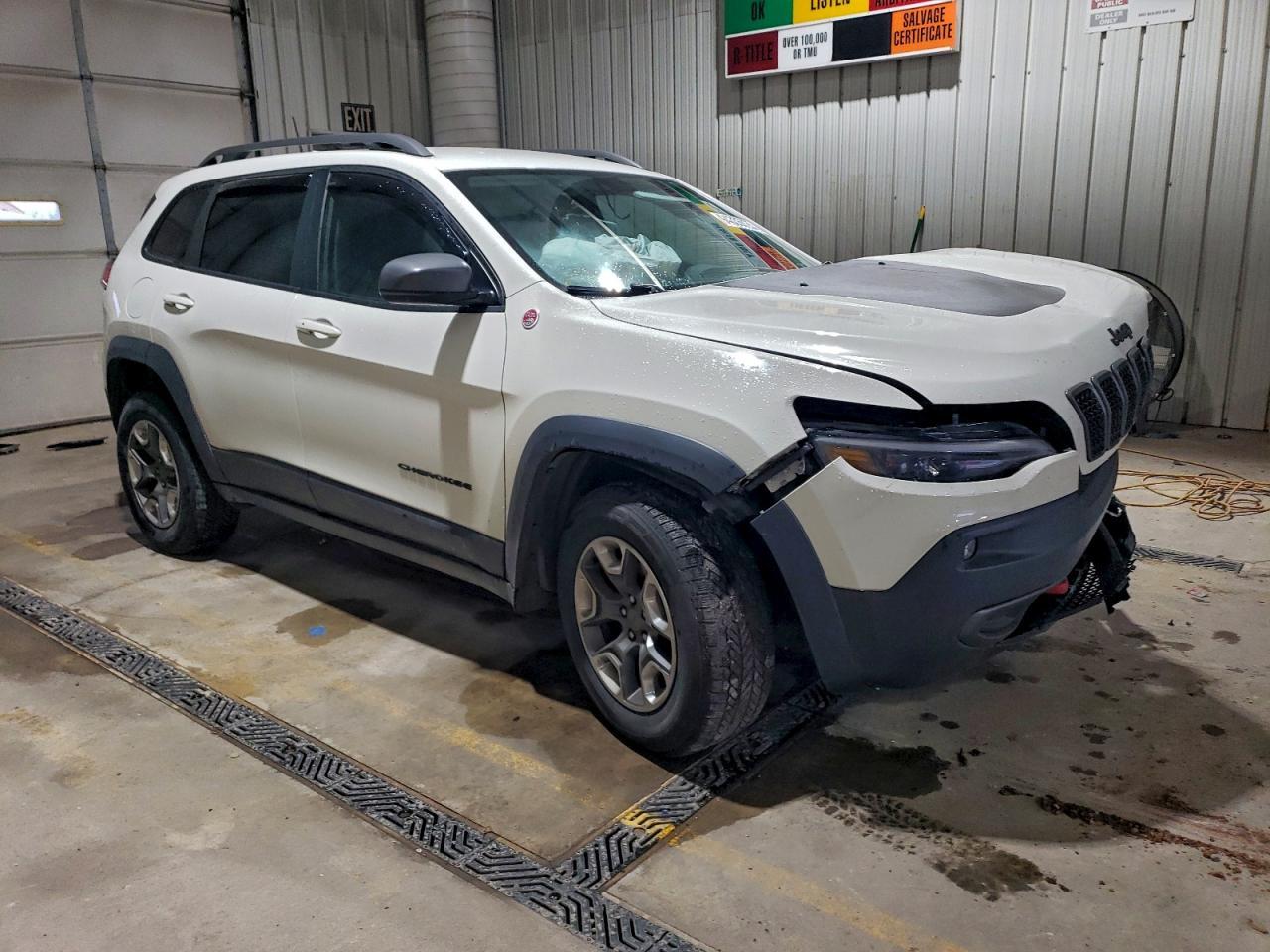 2019 JEEP CHEROKEE