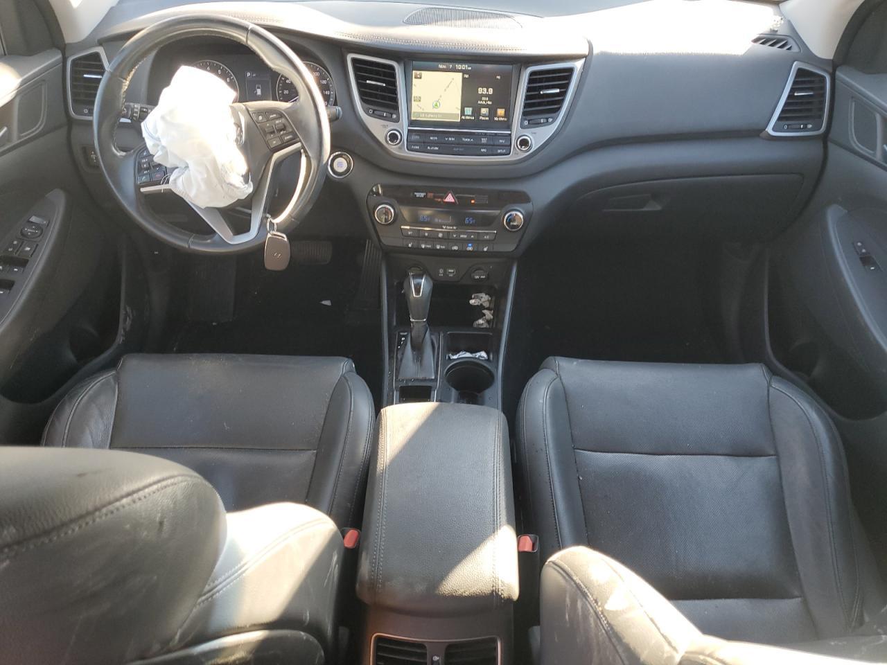 2017 HYUNDAI TUCSON