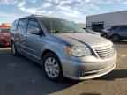 2016 CHRYSLER Town & Country
