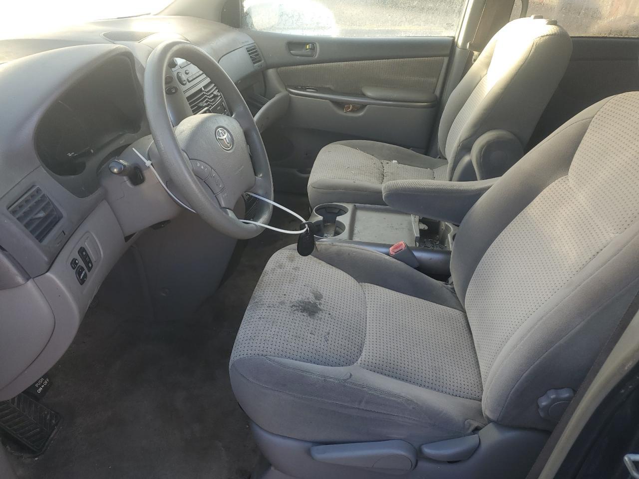 2007 TOYOTA SIENNA