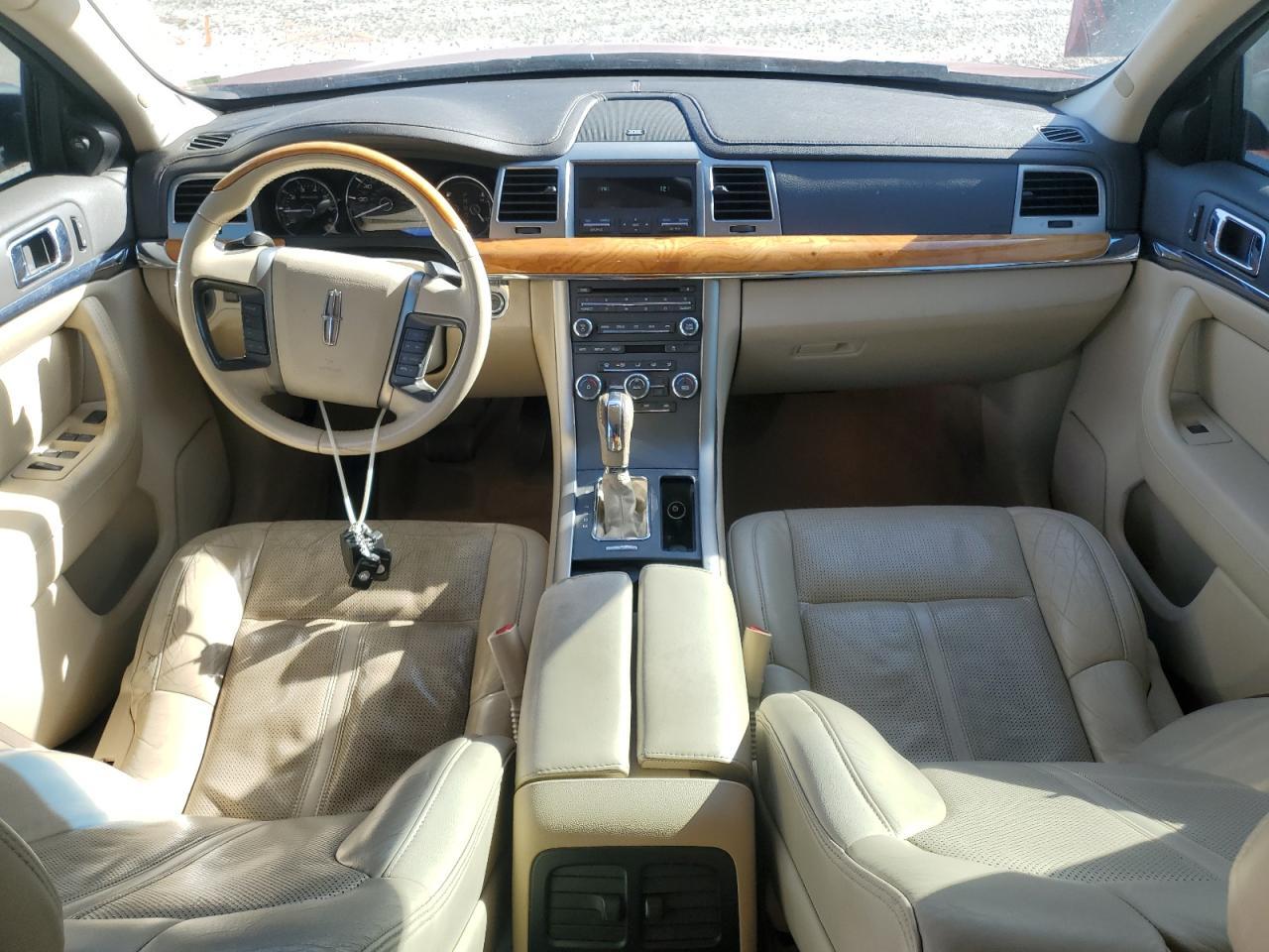2010 LINCOLN MKS