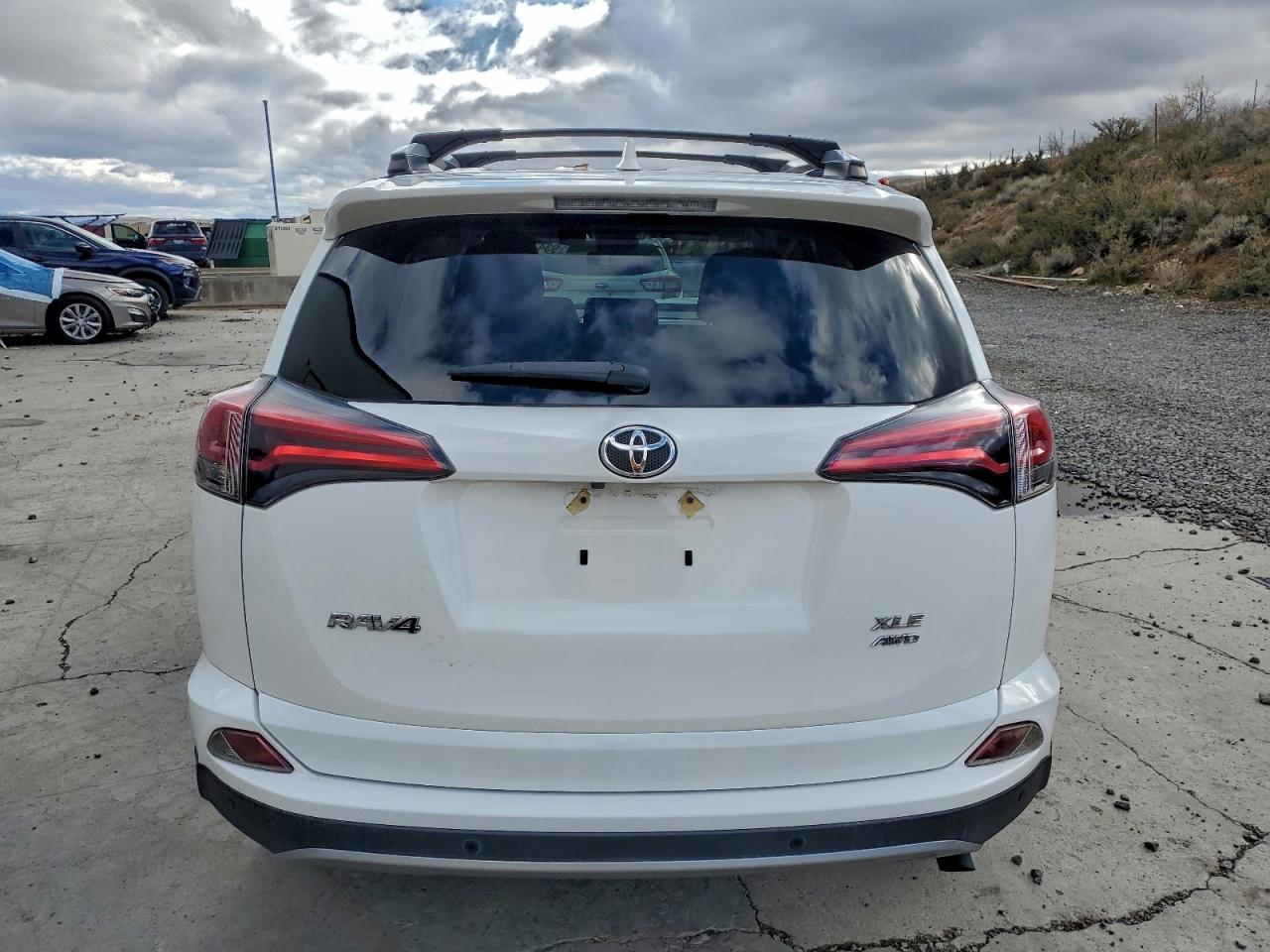 2017 TOYOTA RAV4