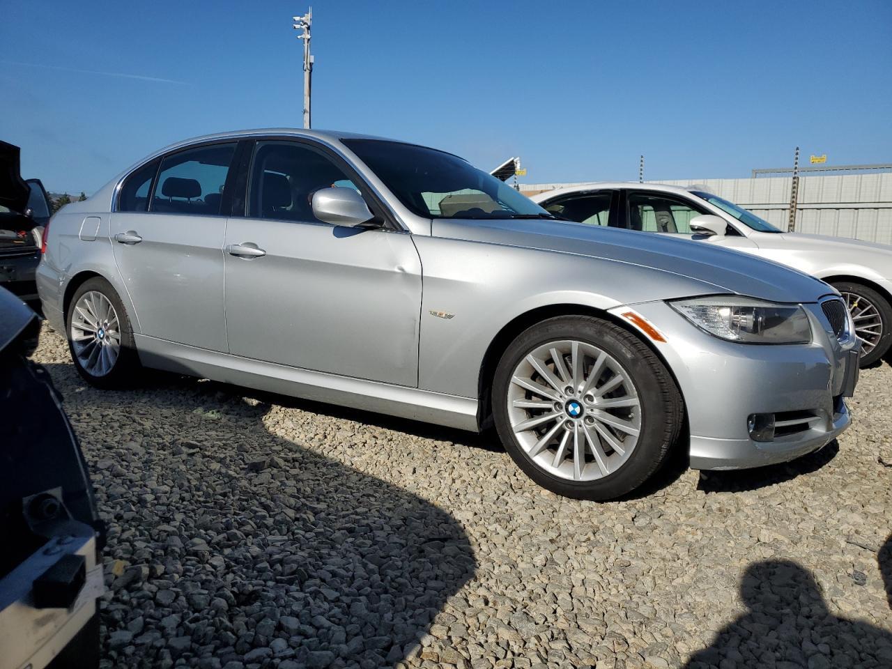 2011 BMW 3 SERIES