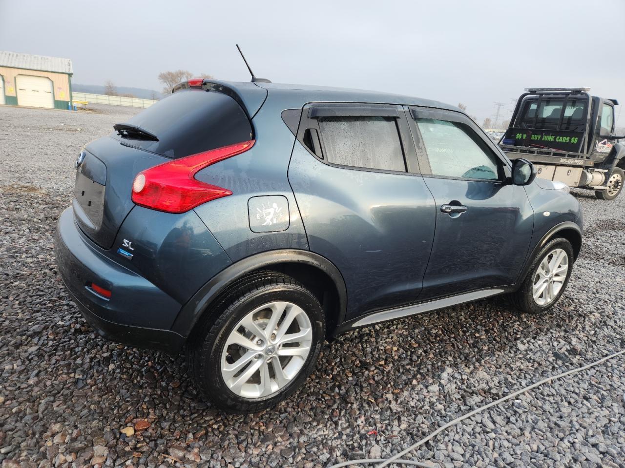 2013 NISSAN Juke