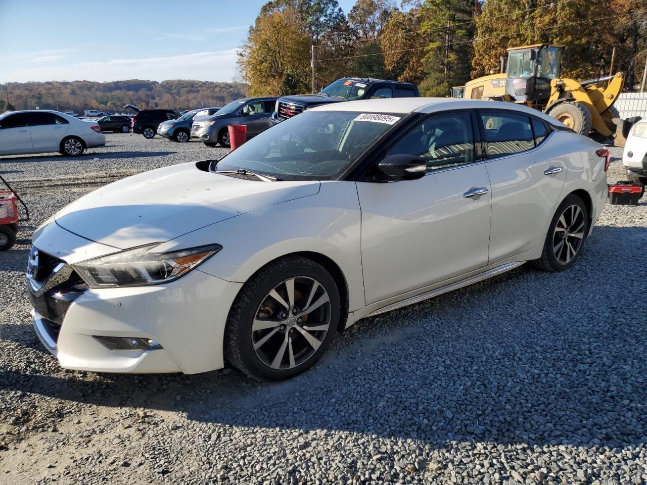 2017 NISSAN Maxima