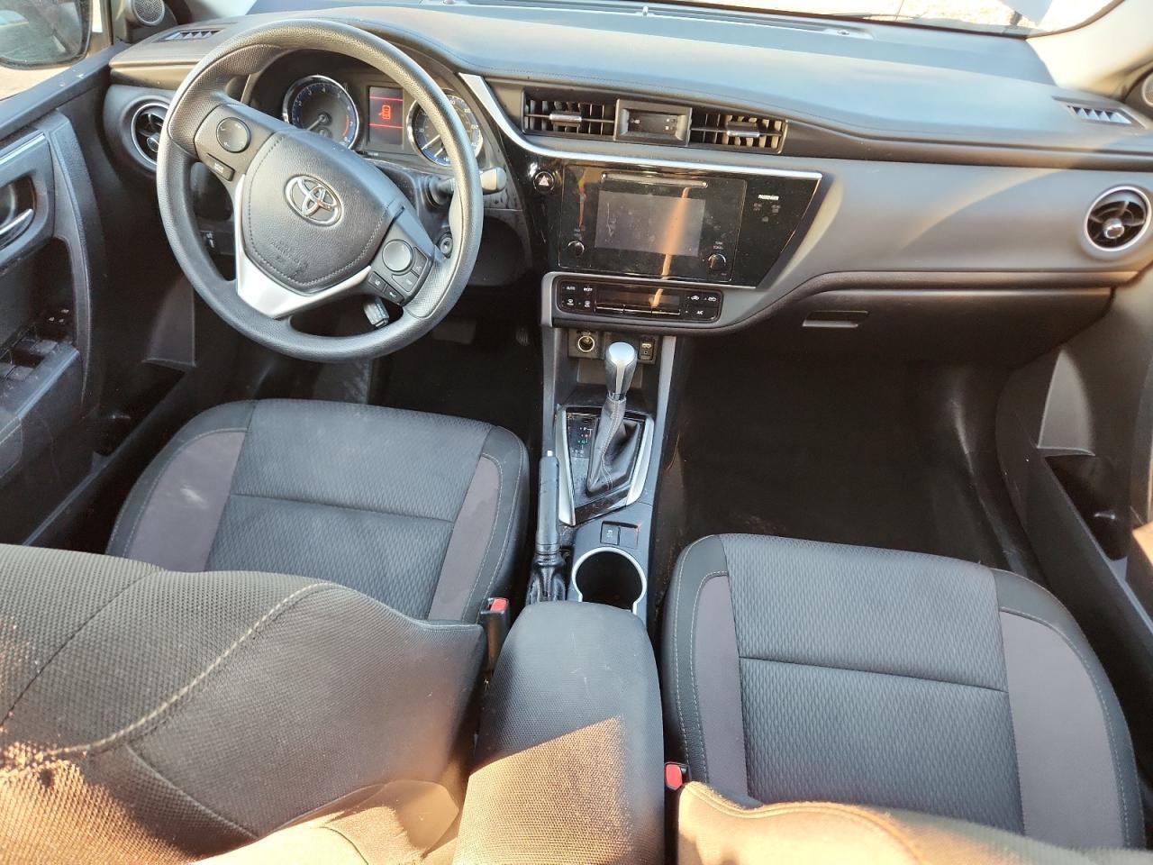 2017 TOYOTA COROLLA