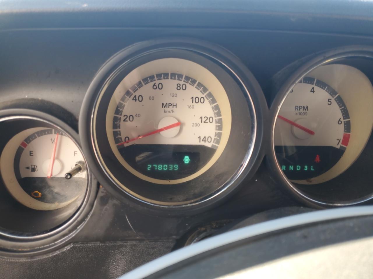 2009 DODGE Challenger