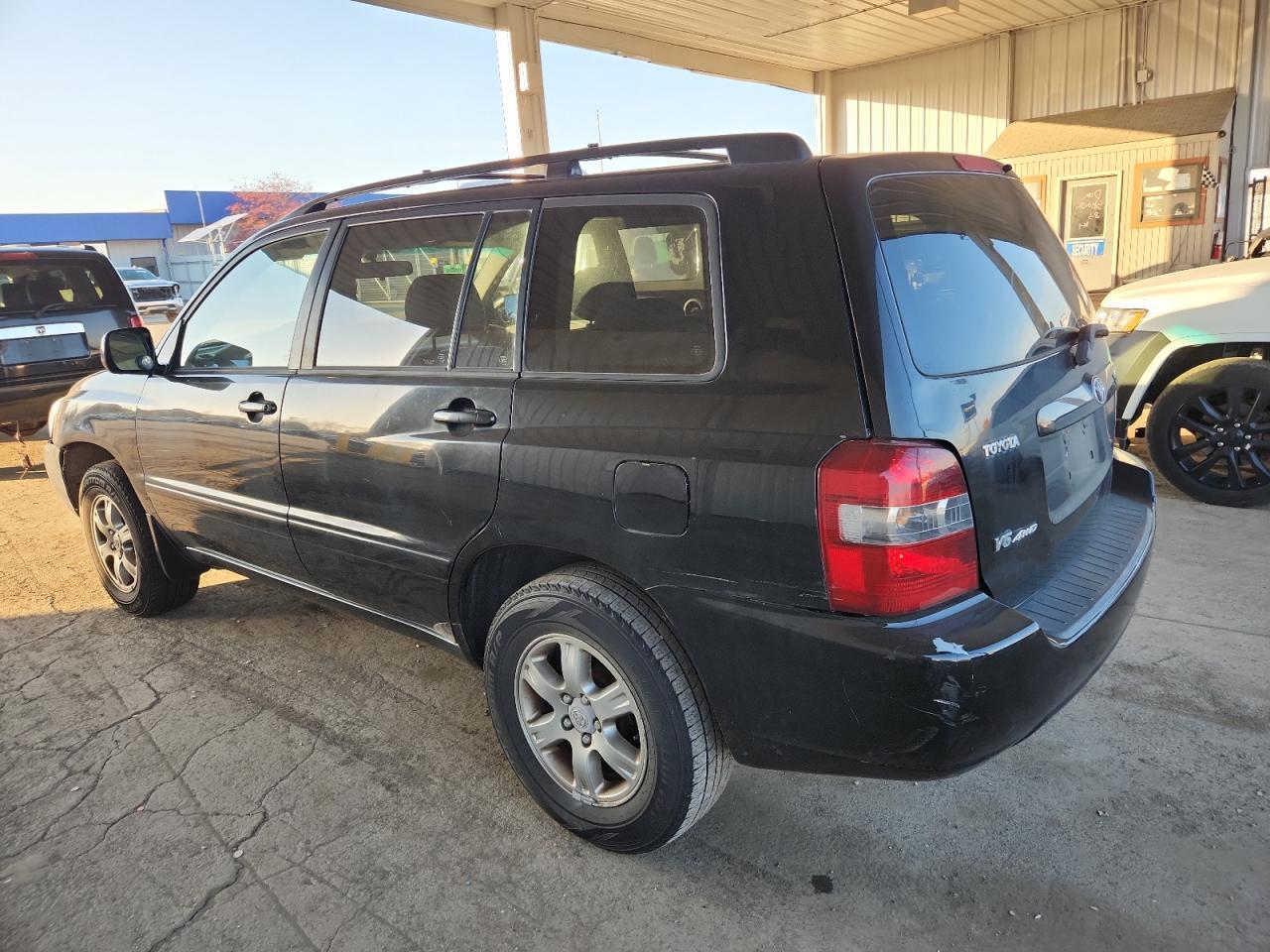2006 TOYOTA HIGHLANDER