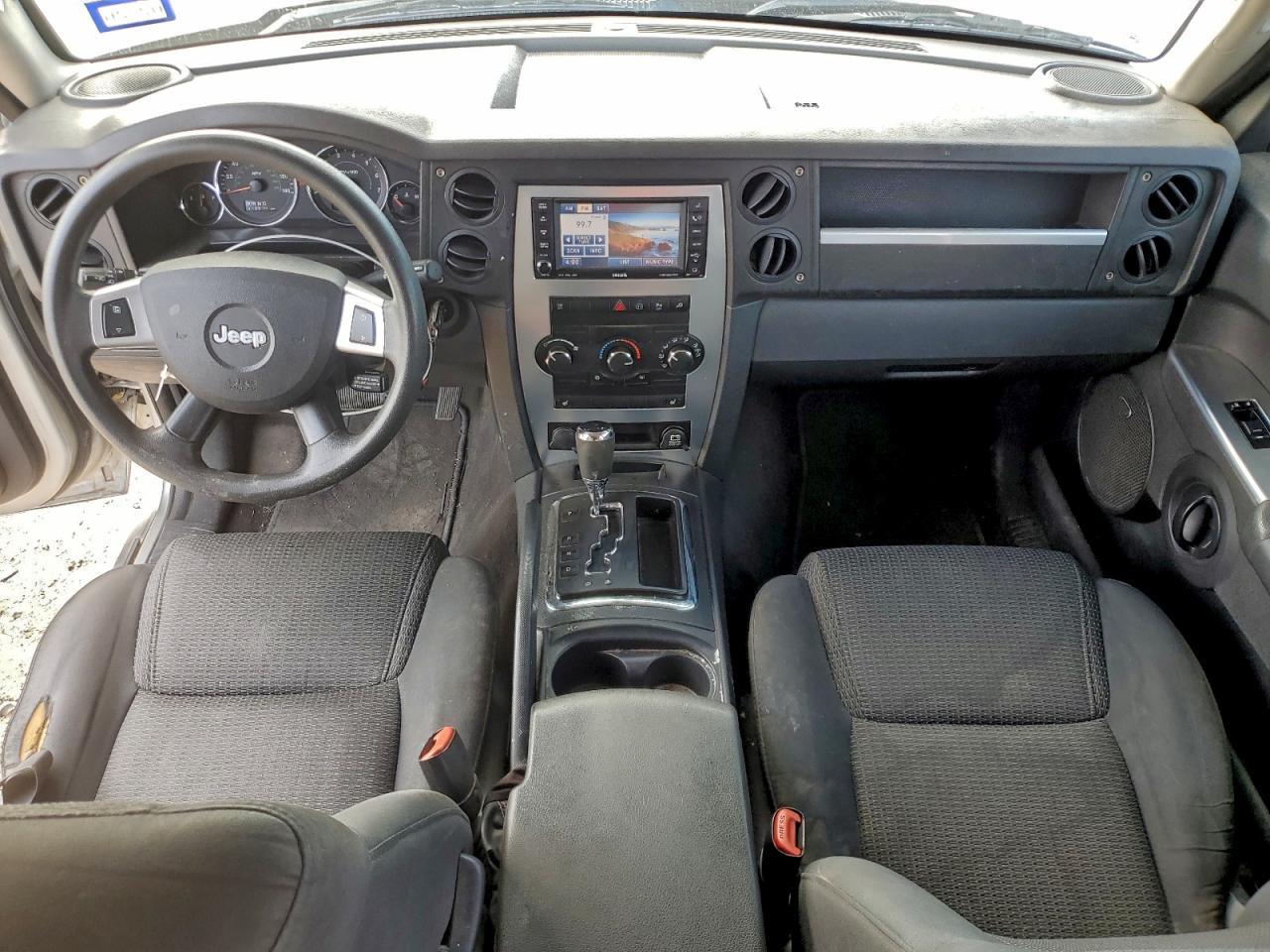 2008 JEEP Commander