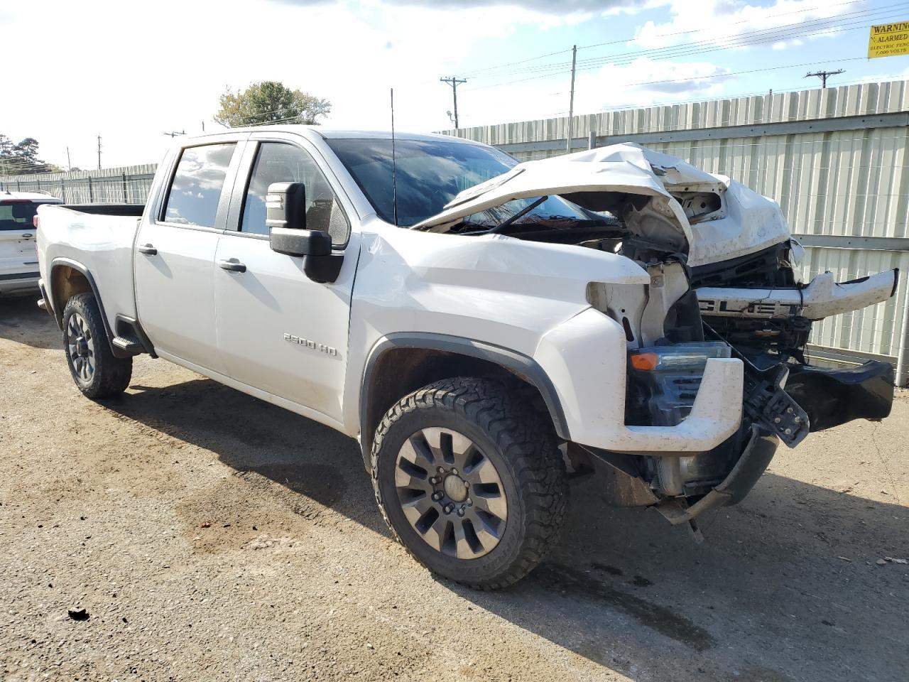2023 CHEVROLET Silverado