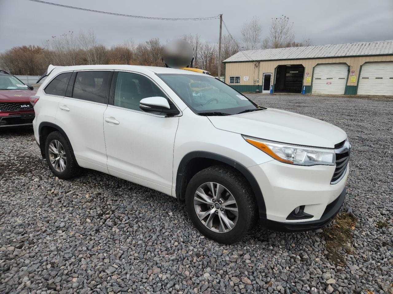 2016 TOYOTA HIGHLANDER