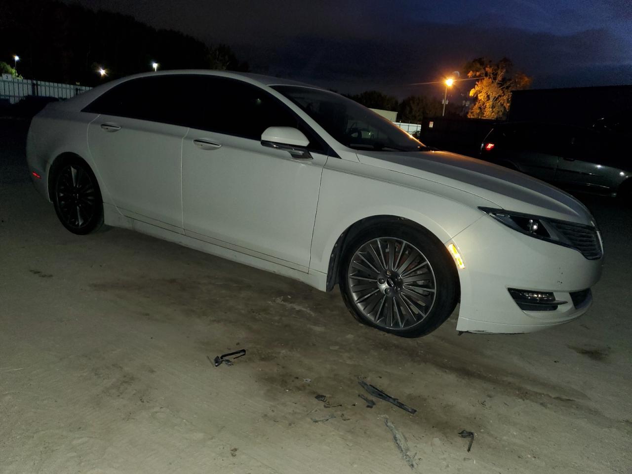 2013 LINCOLN MKZ