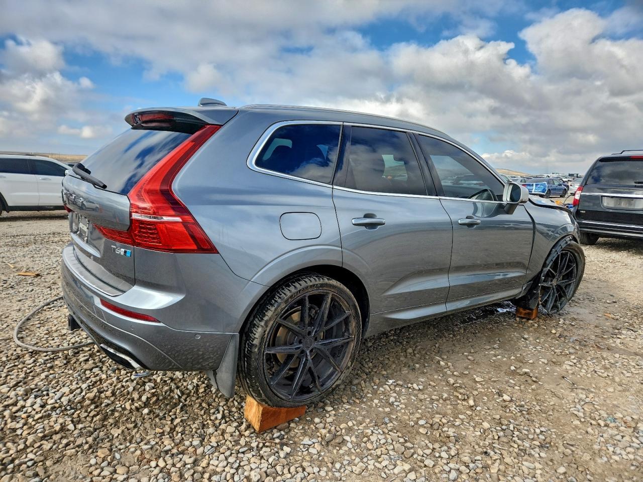 2018 VOLVO XC60