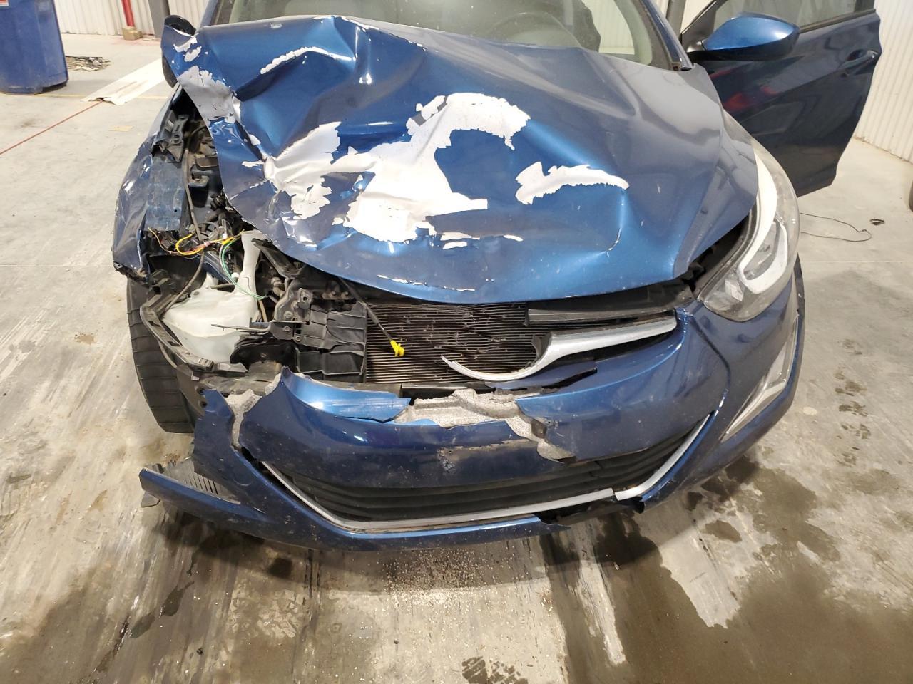 2016 HYUNDAI ELANTRA