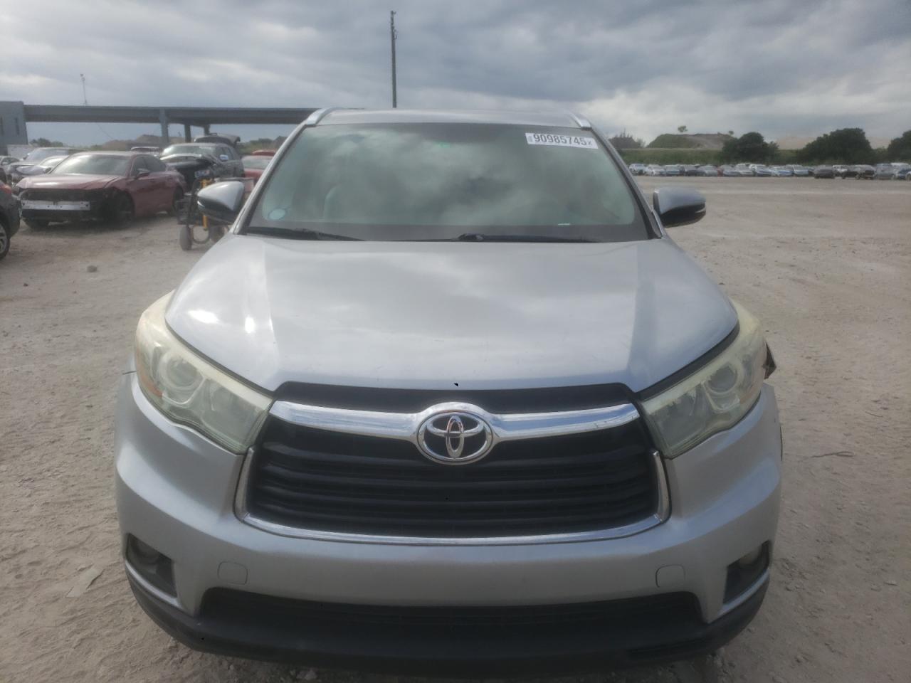 2015 TOYOTA HIGHLANDER